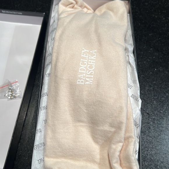 NIB BADGLEY MISCHKA THINA SANDALS 9 - Picture 5 of 6